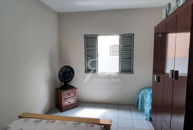 Imagem Casa com 5 Quartos à Venda, 207 m² em Parque Florence - Valinhos Imagem Casa com 5 Quartos à Venda, 207 m² em Parque Florence - Valinhos