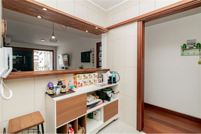 Imagem Apartamento com 2 Quartos à Venda, 116 m² em Moinhos De Vento - Porto Alegre Imagem Apartamento com 2 Quartos à Venda, 116 m² em Moinhos De Vento - Porto Alegre