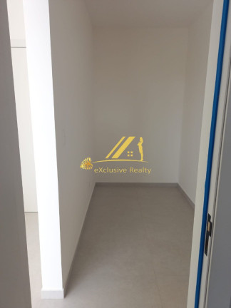 Imagem Imóvel com 4 Quartos à Venda, 148 m² em Vila De Abrantes (abrantes) - Camaçari Imagem Imóvel com 4 Quartos à Venda, 148 m² em Vila De Abrantes (abrantes) - Camaçari