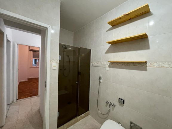 Imagem Apartamento com 3 Quartos à Venda, em Copacabana - Rio De Janeiro Imagem Apartamento com 3 Quartos à Venda, em Copacabana - Rio De Janeiro