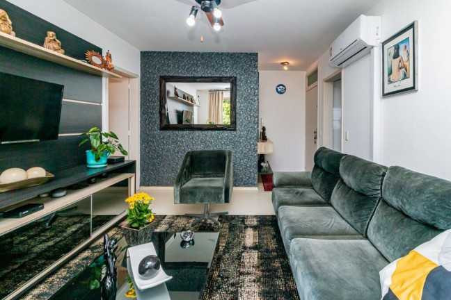 Imagem Apartamento com 2 Quartos à Venda, 90 m² em Petrópolis - Porto Alegre Imagem Apartamento com 2 Quartos à Venda, 90 m² em Petrópolis - Porto Alegre