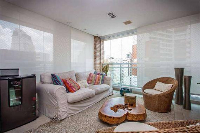 Imagem Apartamento com 3 Quartos à Venda, 162 m² em Itaim Bibi - São Paulo Imagem Apartamento com 3 Quartos à Venda, 162 m² em Itaim Bibi - São Paulo