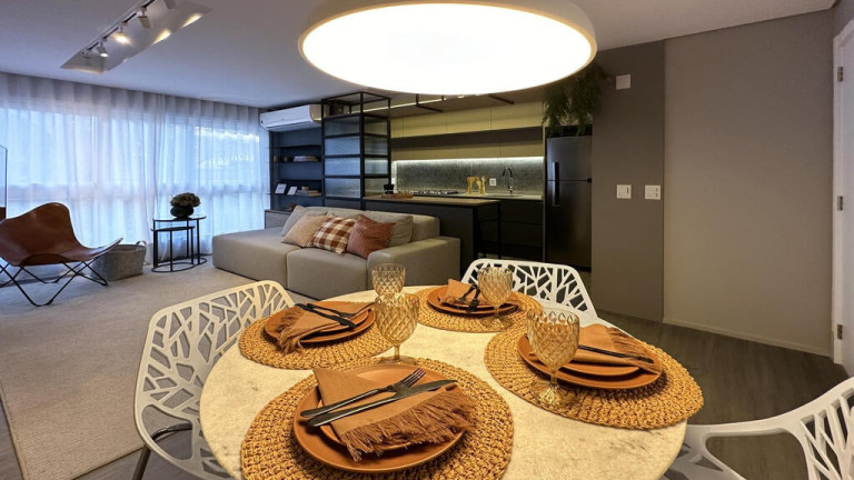 Imagem Apartamento com 2 Quartos à Venda, 54 m² em Moinhos De Vento - Porto Alegre Imagem Apartamento com 2 Quartos à Venda, 54 m² em Moinhos De Vento - Porto Alegre