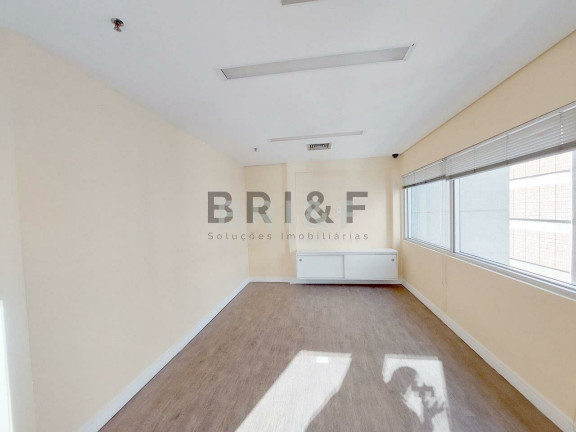 Imóvel Comercial à Venda, 35 m² em Vila Olímpia - São Paulo