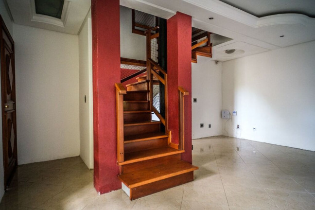 Imagem Casa com 2 Quartos à Venda, 306 m² em Parque Santa Fé - Porto Alegre Imagem Casa com 2 Quartos à Venda, 306 m² em Parque Santa Fé - Porto Alegre