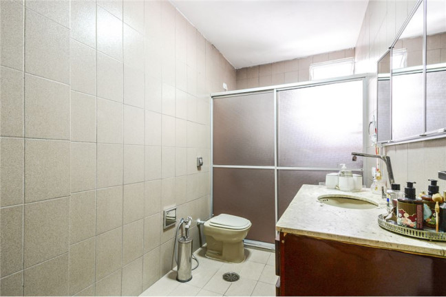 Imagem Imóvel com 3 Quartos à Venda, em Pinheiros - São Paulo Imagem Imóvel com 3 Quartos à Venda, em Pinheiros - São Paulo