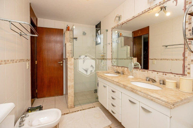 Imagem Apartamento com 3 Quartos à Venda, 225 m² em Itaim Bibi - São Paulo