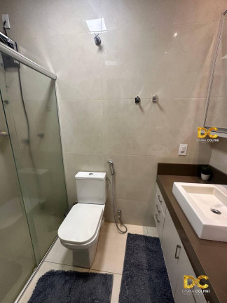 Imagem Casa de Condomínio com 4 Quartos à Venda, em Centro Sul - Cuiabá Imagem Casa de Condomínio com 4 Quartos à Venda, em Centro Sul - Cuiabá