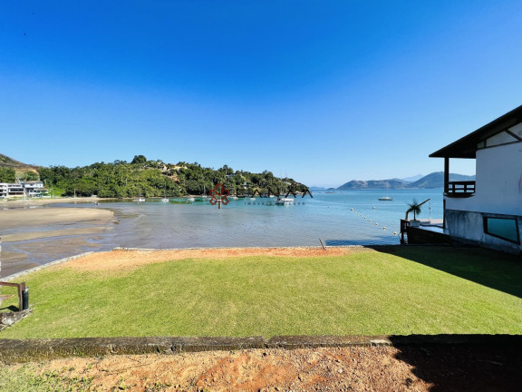 Imagem Casa com 5 Quartos à Venda, 400 m² em Ponta Leste - Angra Dos Reis Imagem Casa com 5 Quartos à Venda, 400 m² em Ponta Leste - Angra Dos Reis