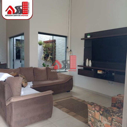 Imagem Casa com 3 Quartos à Venda, 250 m² em Jardim Rosim - Pirassununga