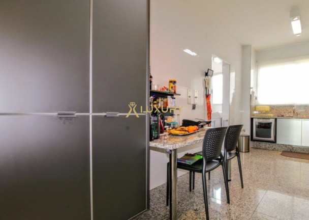 Imagem Imóvel com 4 Quartos à Venda, 154 m² em Anchieta - Belo Horizonte Imagem Imóvel com 4 Quartos à Venda, 154 m² em Anchieta - Belo Horizonte