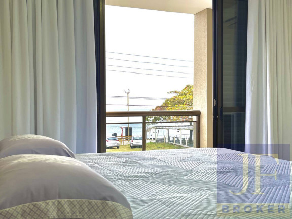 Imagem Casa com 7 Quartos para Temporada, 350 m² em Canasvieiras - Florianópolis Imagem Casa com 7 Quartos para Temporada, 350 m² em Canasvieiras - Florianópolis
