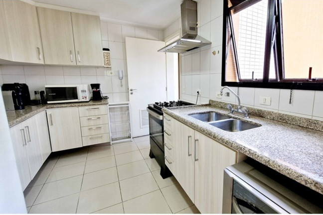 Imagem Apartamento com 3 Quartos à Venda, 195 m² em Panamby - São Paulo Imagem Apartamento com 3 Quartos à Venda, 195 m² em Panamby - São Paulo