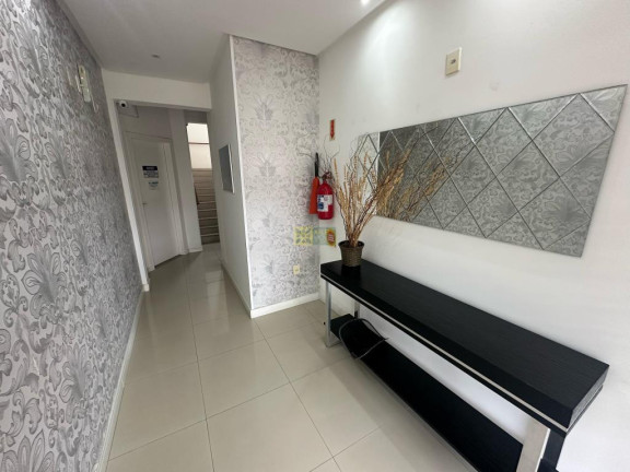 Imagem Apartamento com 2 Quartos para Alugar, 70 m² em Bombas - Bombinhas Imagem Apartamento com 2 Quartos para Alugar, 70 m² em Bombas - Bombinhas