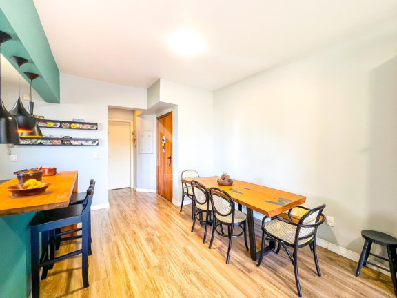 Imagem Imóvel com 2 Quartos à Venda, 101 m² em Bela Vista - Porto Alegre Imagem Imóvel com 2 Quartos à Venda, 101 m² em Bela Vista - Porto Alegre