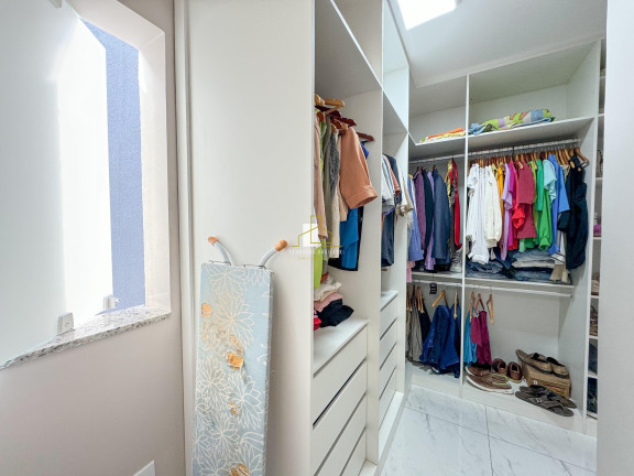 Imagem Casa com 3 Quartos à Venda, 180 m² em Morada De Laranjeiras - Serra Imagem Casa com 3 Quartos à Venda, 180 m² em Morada De Laranjeiras - Serra