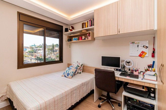 Imagem Apartamento com 2 Quartos à Venda, 75 m² em Petrópolis - Porto Alegre Imagem Apartamento com 2 Quartos à Venda, 75 m² em Petrópolis - Porto Alegre