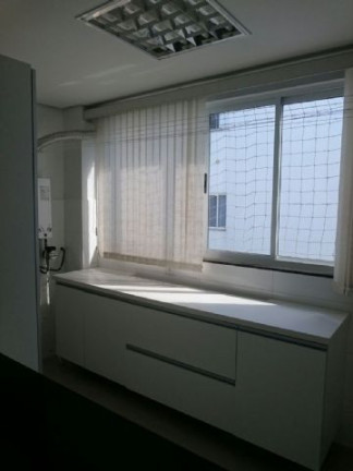 Imagem Imóvel com 4 Quartos à Venda, 250 m² em Centro