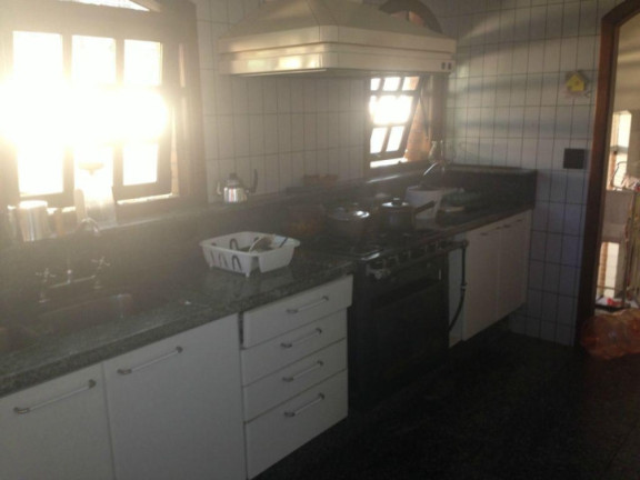 Imagem Casa com 4 Quartos à Venda, 1.500 m² em Vila Santo Antônio - Cotia Imagem Casa com 4 Quartos à Venda, 1.500 m² em Vila Santo Antônio - Cotia