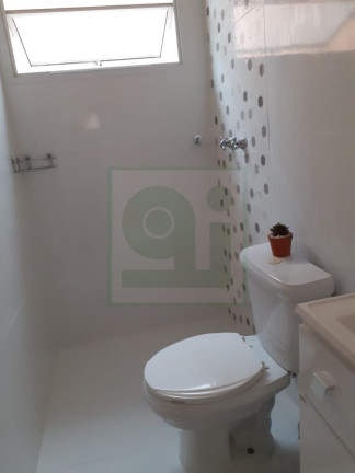 Imagem Casa com 3 Quartos à Venda, 124 m² em Chácara Pavoeiro - Cotia Imagem Casa com 3 Quartos à Venda, 124 m² em Chácara Pavoeiro - Cotia