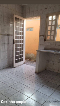 Imagem Casa com 2 Quartos à Venda, 90 m² em Jardim Luiza - Jacareí