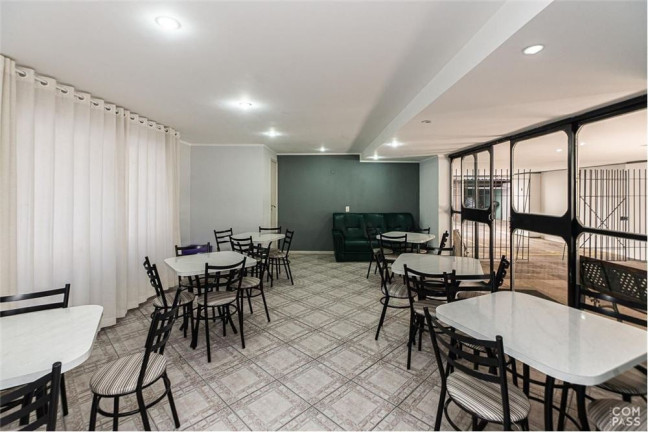 Imagem Imóvel com 2 Quartos à Venda, 82 m² em Menino Deus - Porto Alegre Imagem Imóvel com 2 Quartos à Venda, 82 m² em Menino Deus - Porto Alegre
