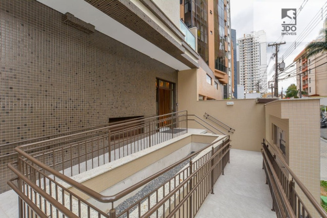 Imagem Apartamento com 1 Quarto à Venda, 48 m² em água Verde - Curitiba