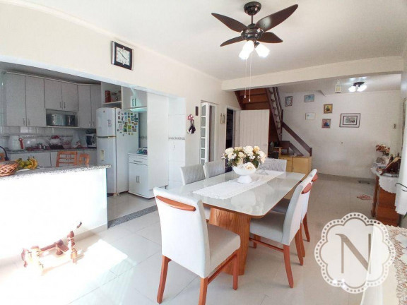 Imagem Sobrado com 3 Quartos à Venda, 197 m² em Tupy - Itanhaém Imagem Sobrado com 3 Quartos à Venda, 197 m² em Tupy - Itanhaém