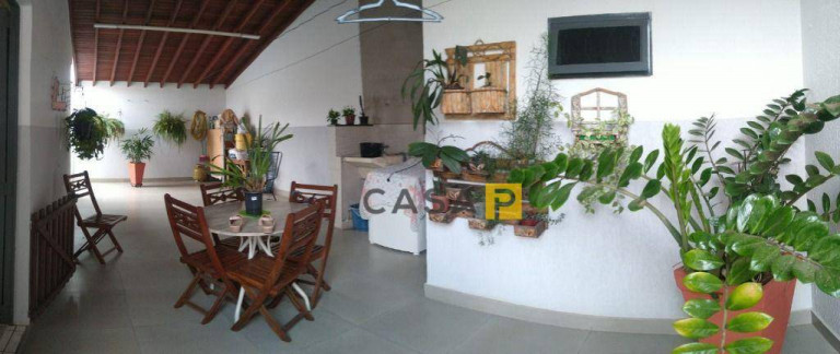 Casa com 3 Quartos à Venda, 168 m² em Antônio Zanaga - Americana