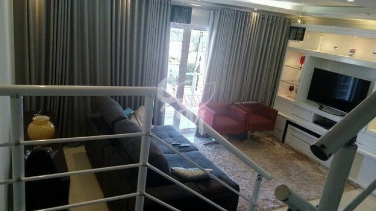 Imagem Casa com 3 Quartos à Venda, 275 m² em Horto Santo Antonio - Jundiaí Imagem Casa com 3 Quartos à Venda, 275 m² em Horto Santo Antonio - Jundiaí