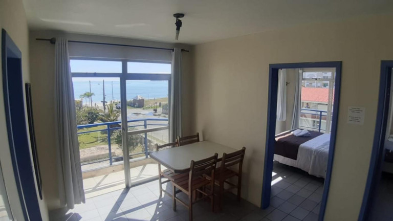 Imagem Imóvel com 2 Quartos para Alugar,  em Canasvieiras - Florianópolis