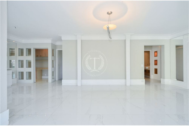 Imagem Apartamento com 3 Quartos à Venda, 177 m² em São Paulo Imagem Apartamento com 3 Quartos à Venda, 177 m² em São Paulo