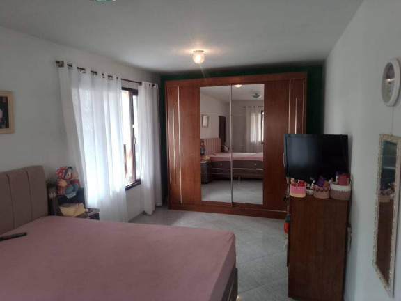 Imagem Casa com 4 Quartos à Venda, 260 m² em Costeira - Balneário Barra Do Sul Imagem Casa com 4 Quartos à Venda, 260 m² em Costeira - Balneário Barra Do Sul
