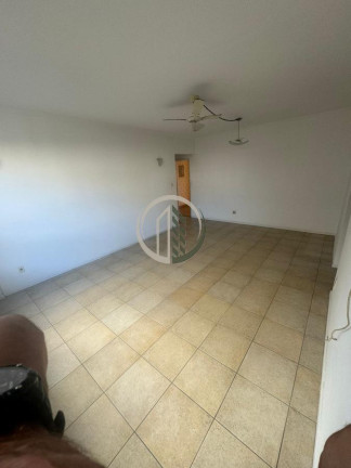 Imagem Apartamento com 2 Quartos à Venda, 150 m² em Gonzaga - Santos