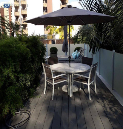 Imagem Casa com 3 Quartos à Venda, 240 m² em Vila Andrade - São Paulo Imagem Casa com 3 Quartos à Venda, 240 m² em Vila Andrade - São Paulo