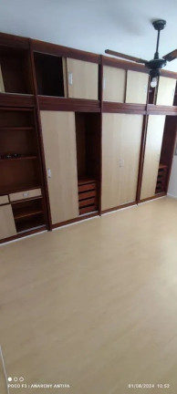 Imagem Imóvel com 2 Quartos à Venda, 120 m² em Icaraí - Niterói Imagem Imóvel com 2 Quartos à Venda, 120 m² em Icaraí - Niterói