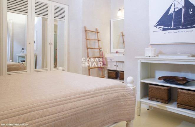 Imagem Imóvel com 5 Quartos para Alugar ou Temporada, em Praia Rasa - Armação Dos Búzios Imagem Imóvel com 5 Quartos para Alugar ou Temporada, em Praia Rasa - Armação Dos Búzios