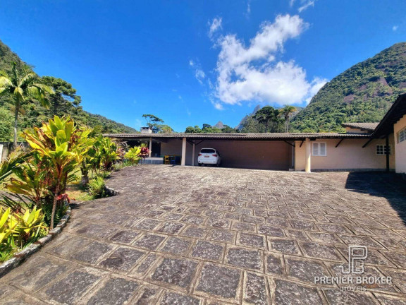 Imagem Casa com 4 Quartos à Venda, 354 m² em Granja Guarani - Teresópolis Imagem Casa com 4 Quartos à Venda, 354 m² em Granja Guarani - Teresópolis