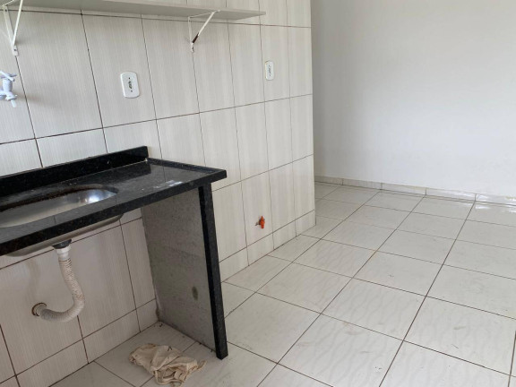 Imagem Casa com 1 Quarto para Alugar, 20 m² em Parque Hotel - Araruama