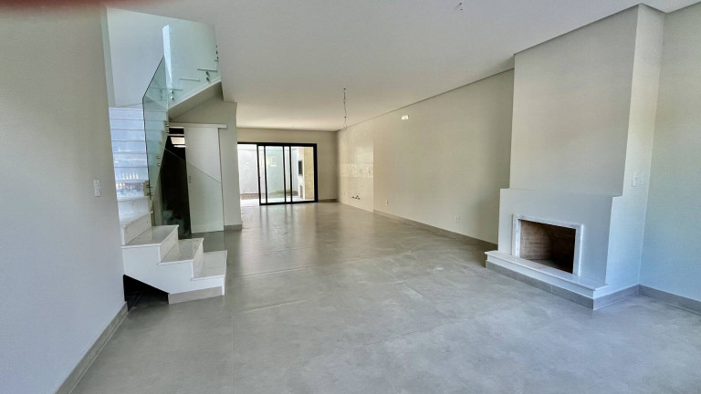 Imagem Sobrado com 3 Quartos à Venda, 176 m² em São José - Canoas Imagem Sobrado com 3 Quartos à Venda, 176 m² em São José - Canoas