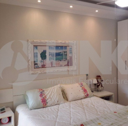 Imagem Casa com 3 Quartos à Venda, 222 m² em Ecoville - Porto Alegre Imagem Casa com 3 Quartos à Venda, 222 m² em Ecoville - Porto Alegre