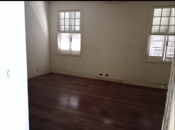 Imagem Casa com 5 Quartos para Alugar, 360 m² em Boqueirão - Santos Imagem Casa com 5 Quartos para Alugar, 360 m² em Boqueirão - Santos