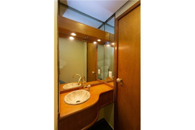 Imagem Apartamento com 4 Quartos à Venda, 220 m² em Moema - São Paulo Imagem Apartamento com 4 Quartos à Venda, 220 m² em Moema - São Paulo