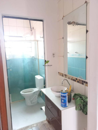 Imagem Casa com 2 Quartos à Venda, 67 m²