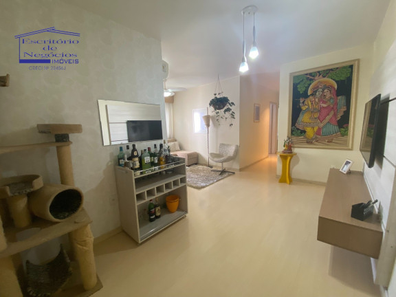 Imagem Imóvel com 3 Quartos à Venda, 88 m² em Cristal - Porto Alegre Imagem Imóvel com 3 Quartos à Venda, 88 m² em Cristal - Porto Alegre