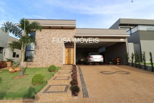 Imagem Casa com 3 Quartos à Venda, em Vila Do Golfe - Ribeirão Preto Imagem Casa com 3 Quartos à Venda, em Vila Do Golfe - Ribeirão Preto