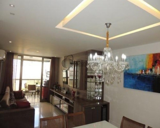 Imagem Imóvel com 3 Quartos à Venda, 108 m² em Icaraí - Niterói Imagem Imóvel com 3 Quartos à Venda, 108 m² em Icaraí - Niterói