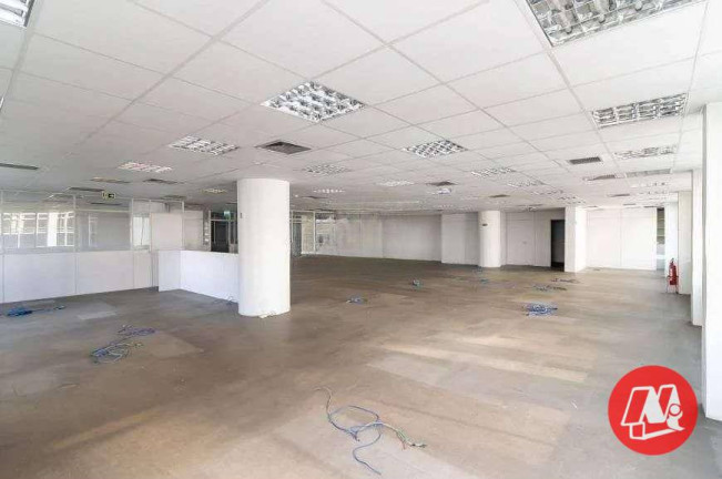 Imagem Sala Comercial à Venda ou Locação, 790 m² em Centro - Porto Alegre Imagem Sala Comercial à Venda ou Locação, 790 m² em Centro - Porto Alegre
