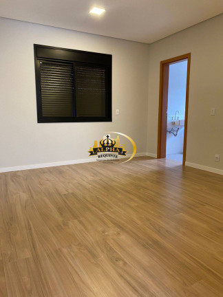 Imagem Casa de Condomínio com 4 Quartos à Venda, 242 m² em Suru - Santana De Parnaíba