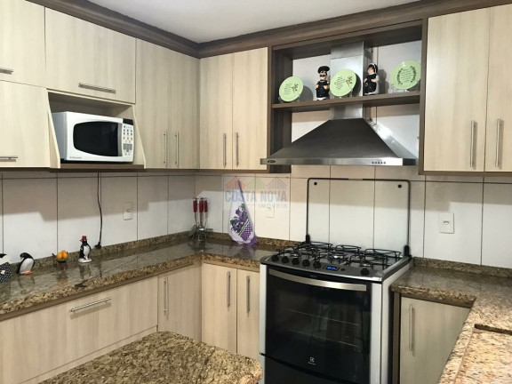 Imagem Casa com 3 Quartos à Venda, 152 m²